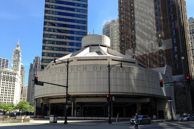 Chicago Walking Tour: Modern Architecture - Pace, weather, and practical comfort