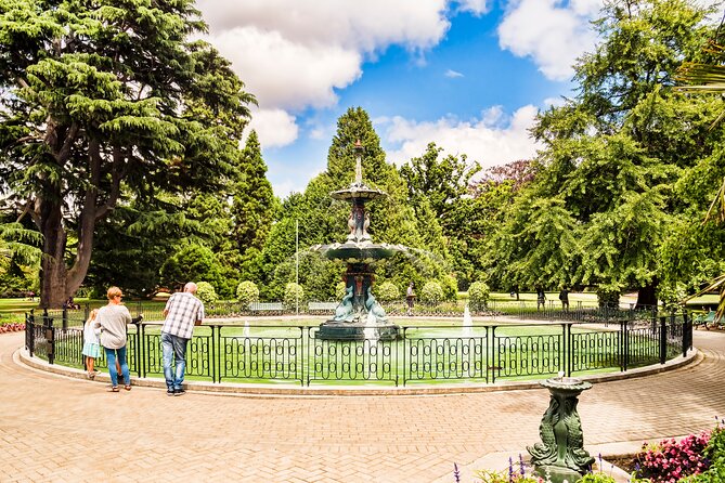 Christchurch Architectural Marvels: Private Walking Tour - Starting among 250 plant varieties in the Botanic Gardens