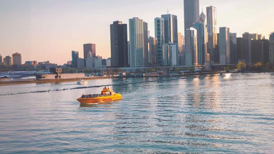 City Cruises Chicago: 75-min Speedboat Architecture Cruise - Starting at Navy Pier and finding the Seadog boat