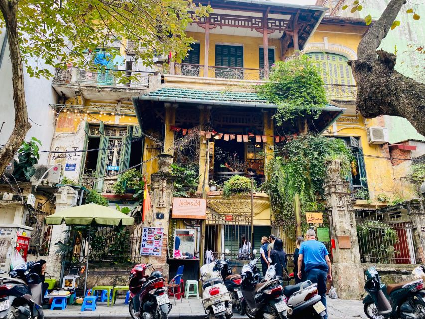 Coffee, History, and Architecture of the French Quarter - Why this walk helps you read Hanoi