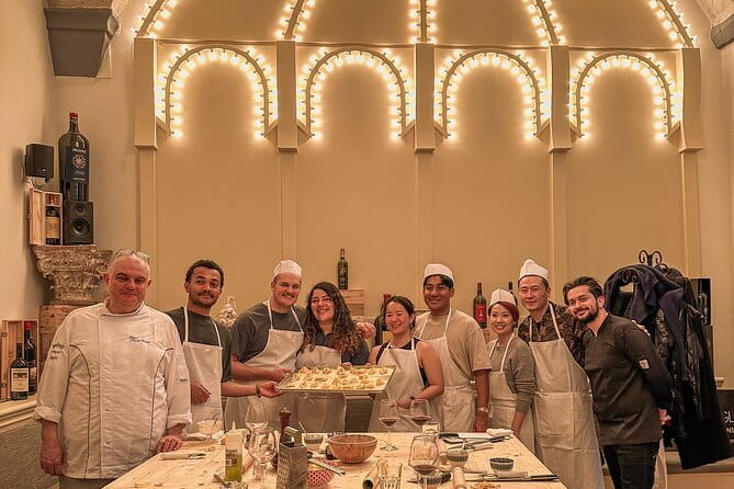 Cooking Art Brunelleschi with Unlimited Wine - Eating what you made, with Tuscan wine