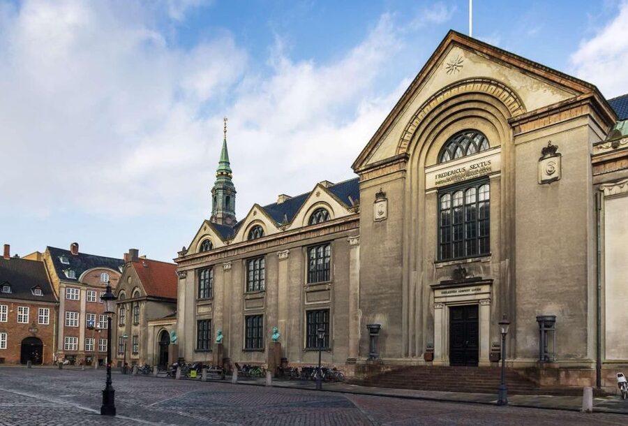 Copenhagen City, Old Town, Nyhavn, Architecture Walking Tour - What $227 per person buys you