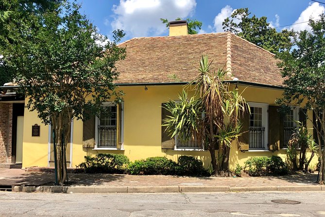 Creole Architecture of the Marigny Tour - Esplanade Avenue and Its Early Mansions