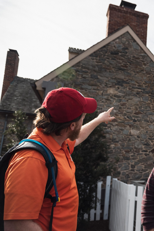 DC: Georgetown History & Architecture Tour with Local Guide - Historic houses, political families, and local detail