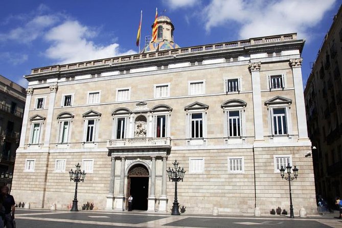 Discover Barcelona’s Gothic Quarter | Private & Semi-Private - What the two-hour timing really means