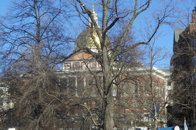 Downtown Freedom Trail Walking Tour - History & Architecture - Faneuil Hall and Quincy Market: Boston’s political marketplace