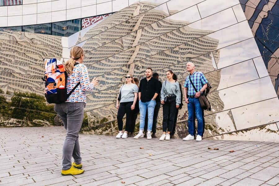 Düsseldorf: Guided City Architecture Walking Tour - Why this walk is more than a building checklist
