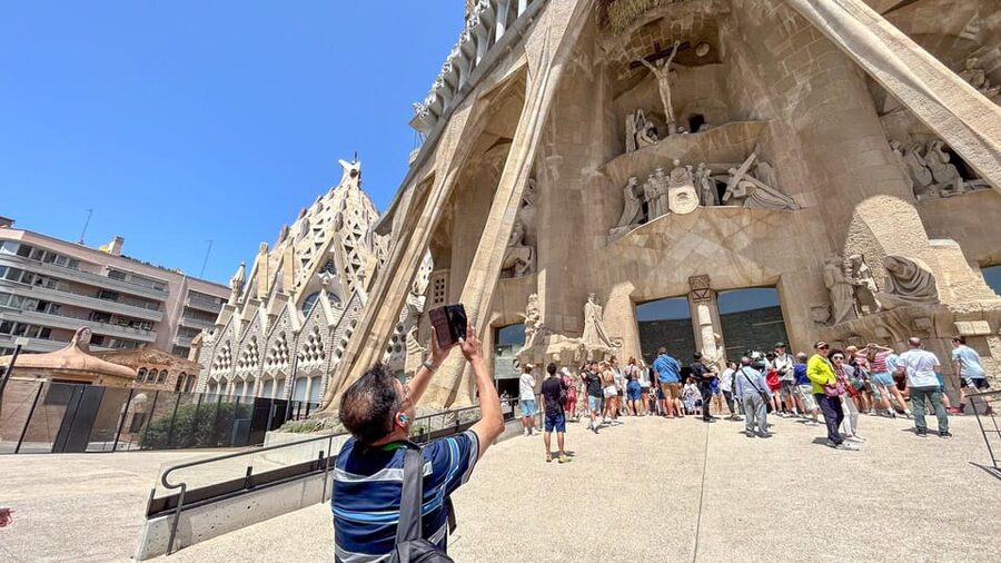 Early Access to Sagrada Familia w/ Optional Tower Access - The crypt and Gaudí Museum below ground