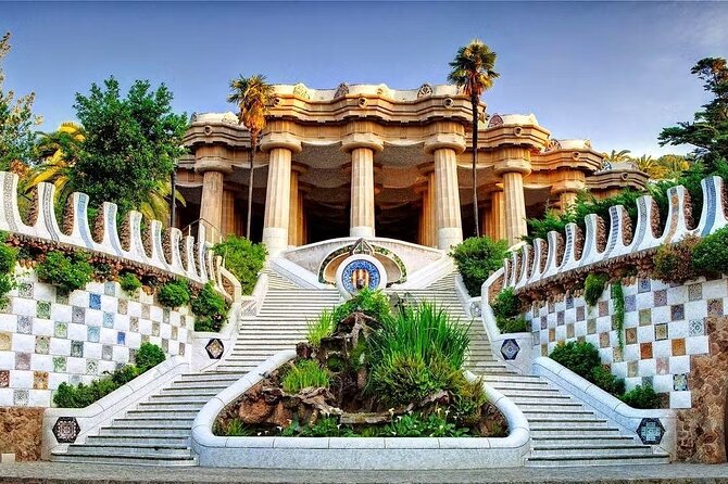 Explore Gaudi's Masterpiece on a Guided Tour of Parque Guell - Key Points to Know Before You Book