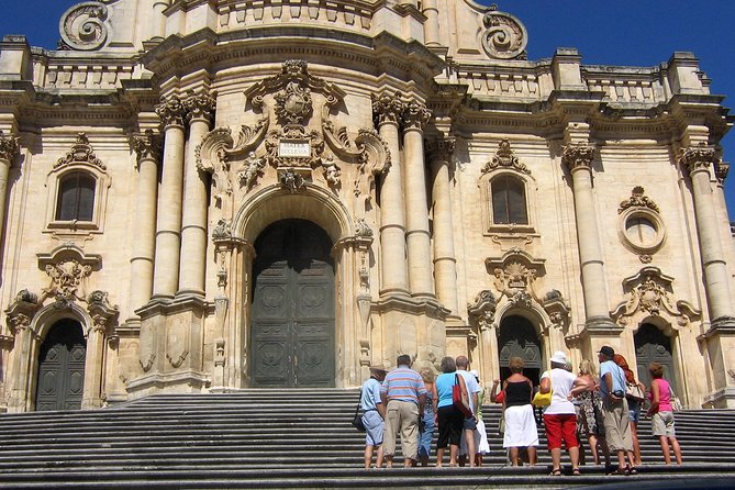 Exursions Tour the 4 Baroque Cities of Val di Noto - Starting in Avola at 8:30 a.m.