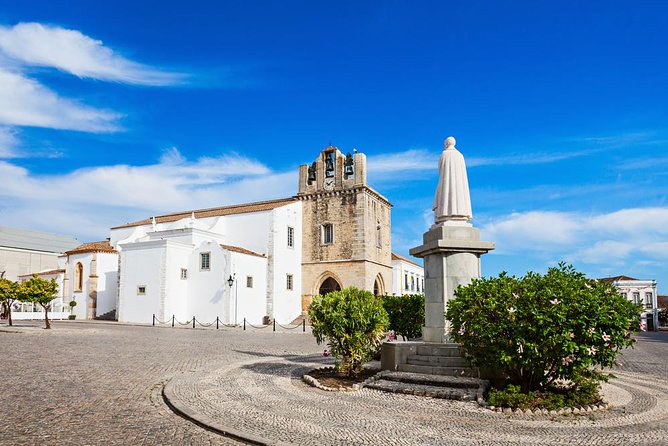 Faro Private Walking Tour: Uncovering its Architectural Legacy - Following Faro’s old city gate