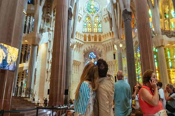 Fast Track Sagrada Familia Guided Tour - What the $66.38 price really buys you