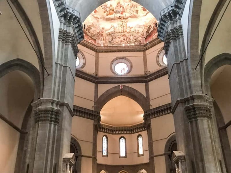 Florence: Brunelleschi's Dome Climb and Duomo Complex Pass - The VR film on Via Alfani