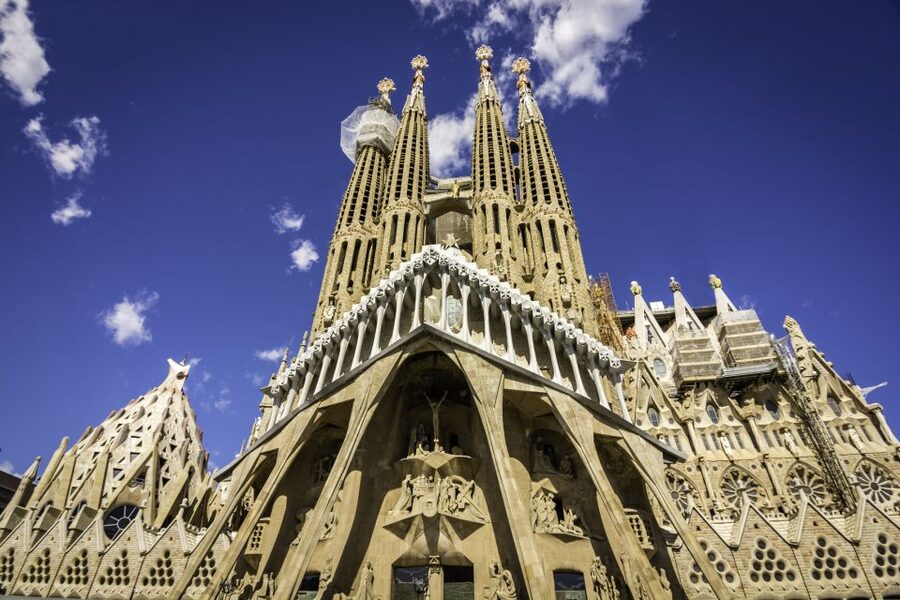 From Costa Brava: Barcelona and Antoni Gaudí's Work Bus Tour - Who will get the most from this day trip?