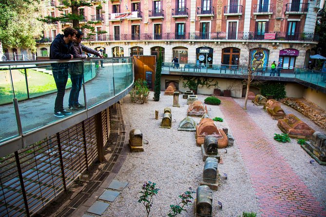 Full-Day Private Tour with Sagrada Familia and Paella - A long day that connects Barcelona’s main sights