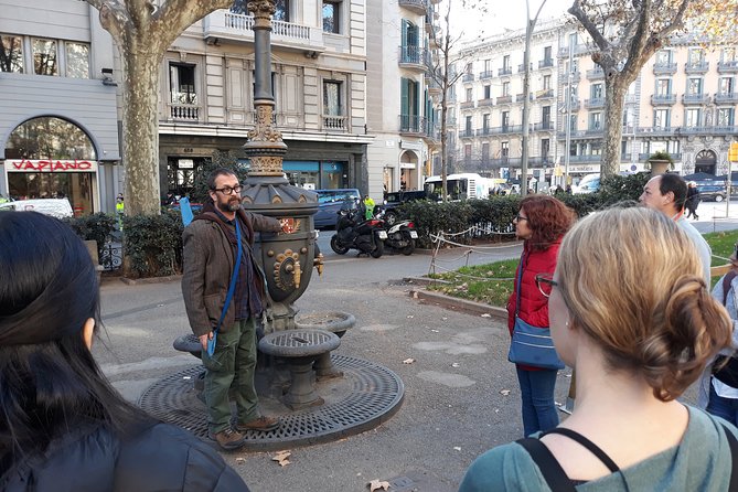 Gaudí and Modernism - Private Walking Tour - Plaça de Catalunya and the city’s turning point