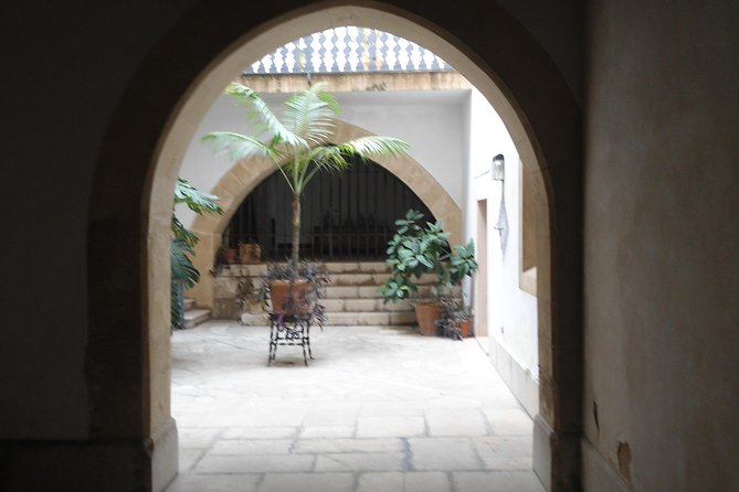 Gaudí and Modernist Art: Guided Tour in Palma de Mallorca - What this Palma tour is really about