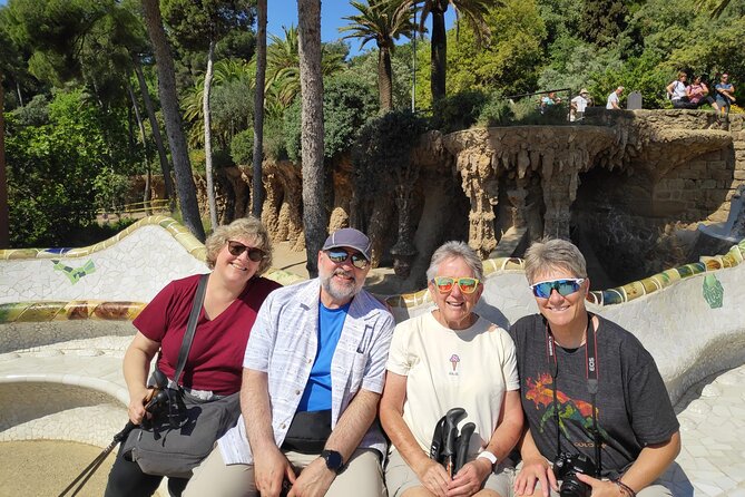 Gaudí and Sagrada Familia Private Tour in Barcelona - The Block of Discord in ten minutes