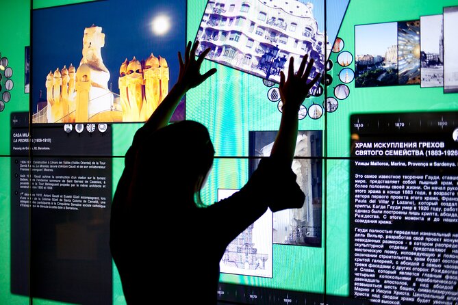Gaudi Experience Admission Ticket - What the Gaudi Experiència actually is