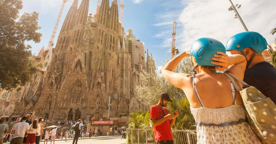 Gaudi's Barcelona 2-Hour Segway Tour with a Live Guide - Key points before you book
