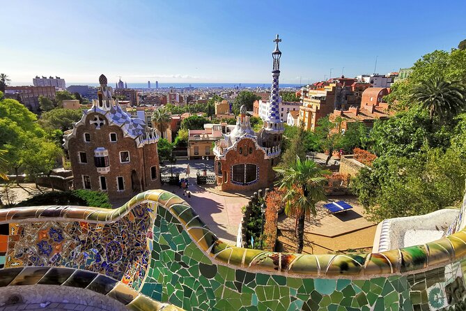 Gaudis Sunset Sagrada Familia and Parc Güell Guided English Tour - Key points to know before booking