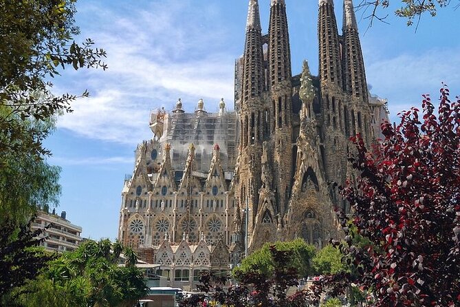 Golden Hour Sagrada Familia & Sunset Park Güell - Who will enjoy this tour most