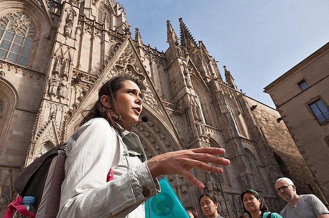 Gothic Quarter Donation-Based Walking Tour in English - Barcelona Cathedral brings the Gothic detail into focus