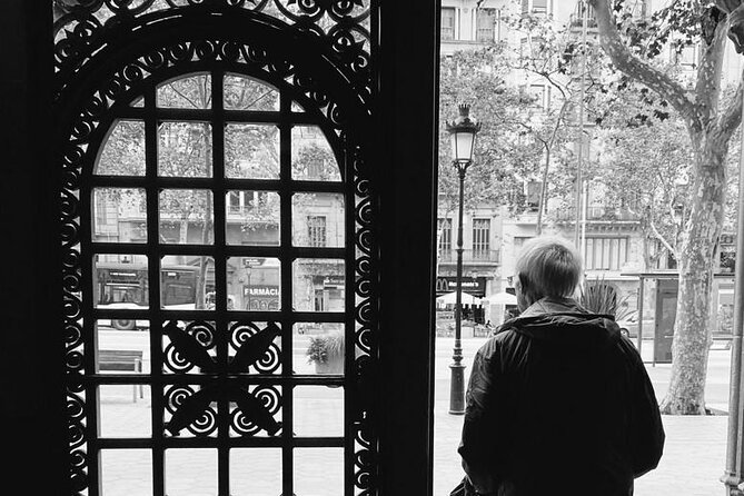 Gothic Quarter & Picasso Museum Private tour - Walking Picasso’s old Barcelona