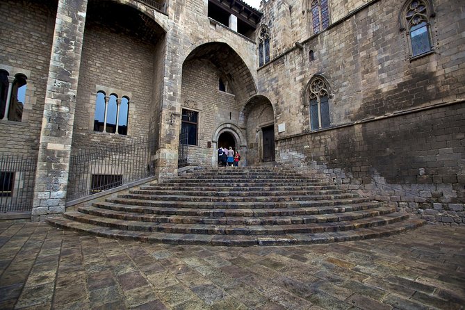 Gothic Quarter & Picasso Museum Private tour - Is $451 a fair price?