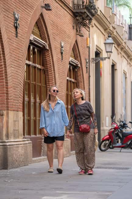 Gothic Quarter Secrets: Guided Walking Tour - Finding Roman Barcelona beneath the medieval streets