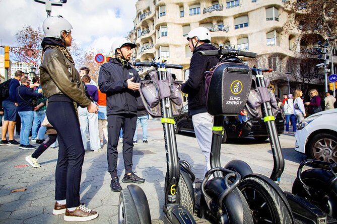 Gran Gaudi - 3H Segway tour - Casa Batllo on Passeig de Gracia