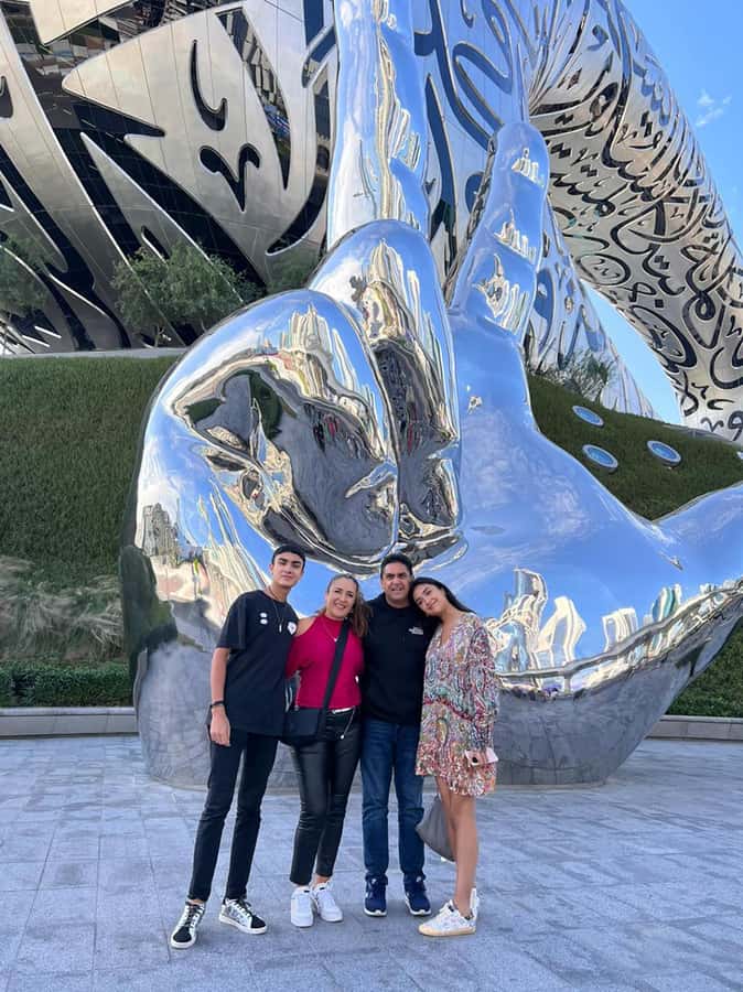 Guided Dubai City Tour: Modern Architecture & Sightseeing - The guides and the human side of the tour