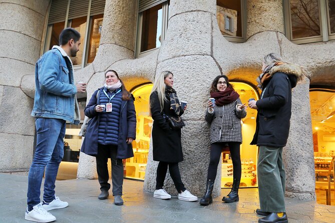 Guided private morning tour of La Pedrera with Casa Batlló ticket - Timing, meeting point, and practical planning