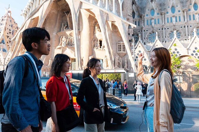 Guided Visit Tour to Sagrada Familia - Understanding a church that is still being built
