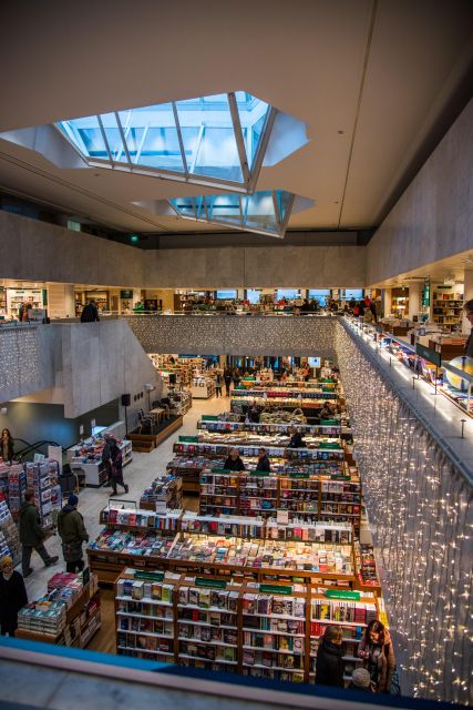 Helsinki: Architecture Walking Tour with Expert - Oodi and Helsinki’s contemporary public face