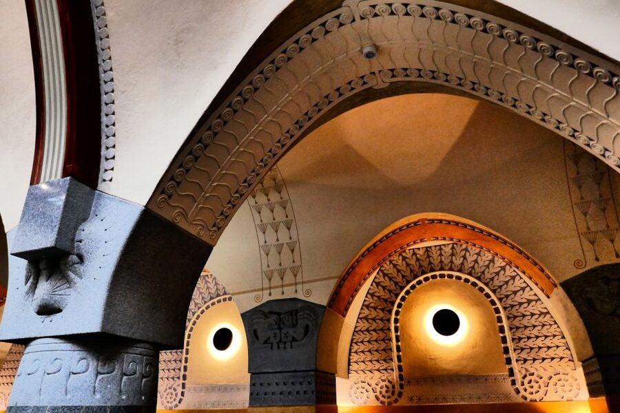 Helsinki: Architecture Walking Tour with Expert - Price, meeting point, and what you receive