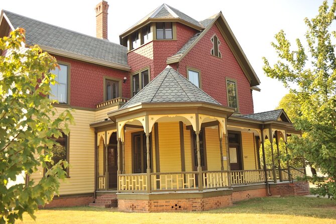 Historic Oakwood: History & Architecture Tour - Starting at the Heck-Andrews House