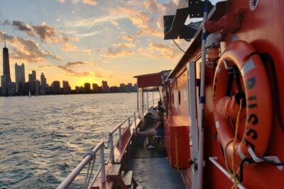 Historical and Architectural Chicago Fireboat River & Lake Cruise