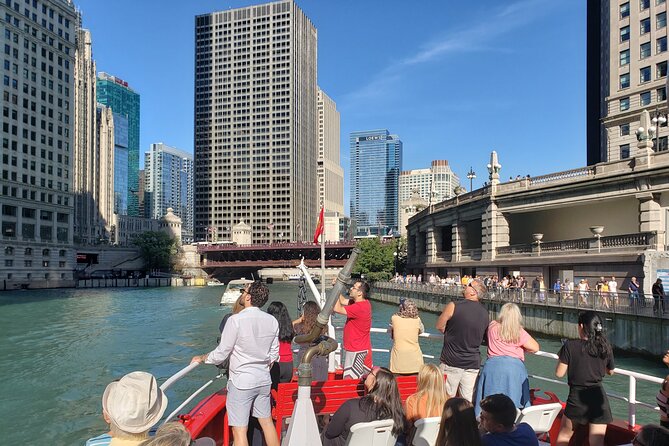 Historical and Architectural Chicago Fireboat River & Lake Cruise - What the $47 price includes