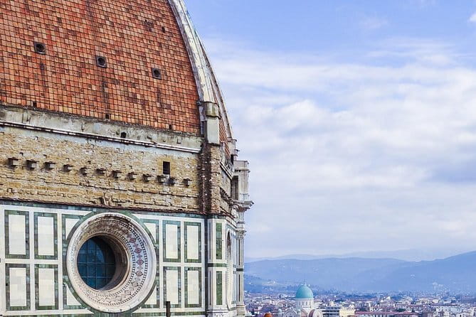 Historical Guided Tour of Florence's Iconic Cathedral - What this one-hour Florence Duomo tour actually covers