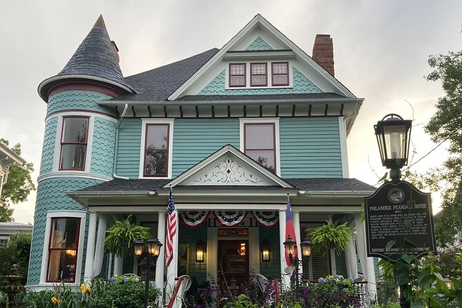 History and Architecture Walking Tour - Key points to know before you book