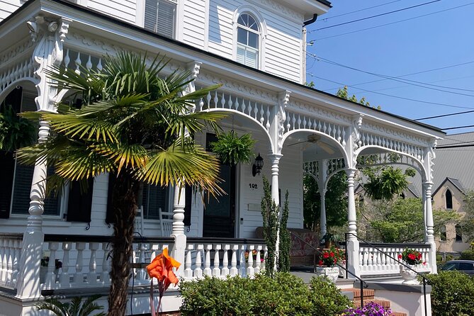 History and Architecture Walking Tour - What the walking route feels like