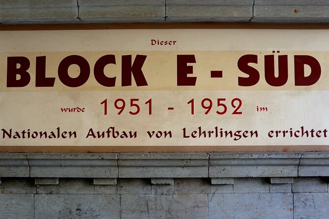 Karl-Marx-Allee Tour: Life and Architecture in East Berlin - Frankfurter Tor and the making of a socialist boulevard