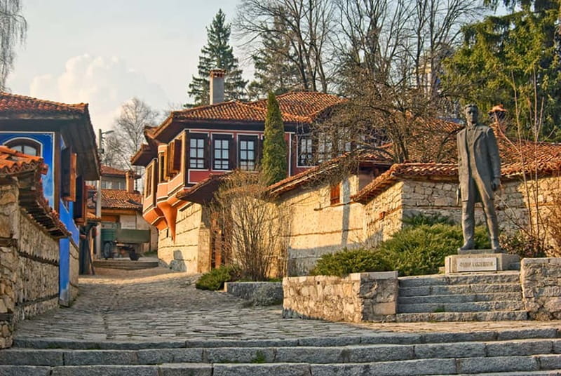 Koprivshtitsa History and Architecture: From Plovdiv - Lunch beside the Topolnitsa River