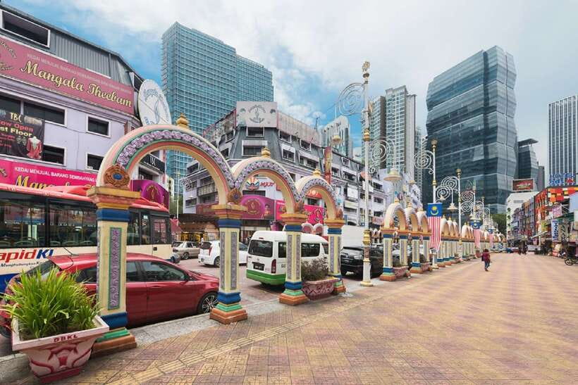 Kuala Lumpur: Batu Caves & Historic Buildings Tour - What the $34 price really buys you