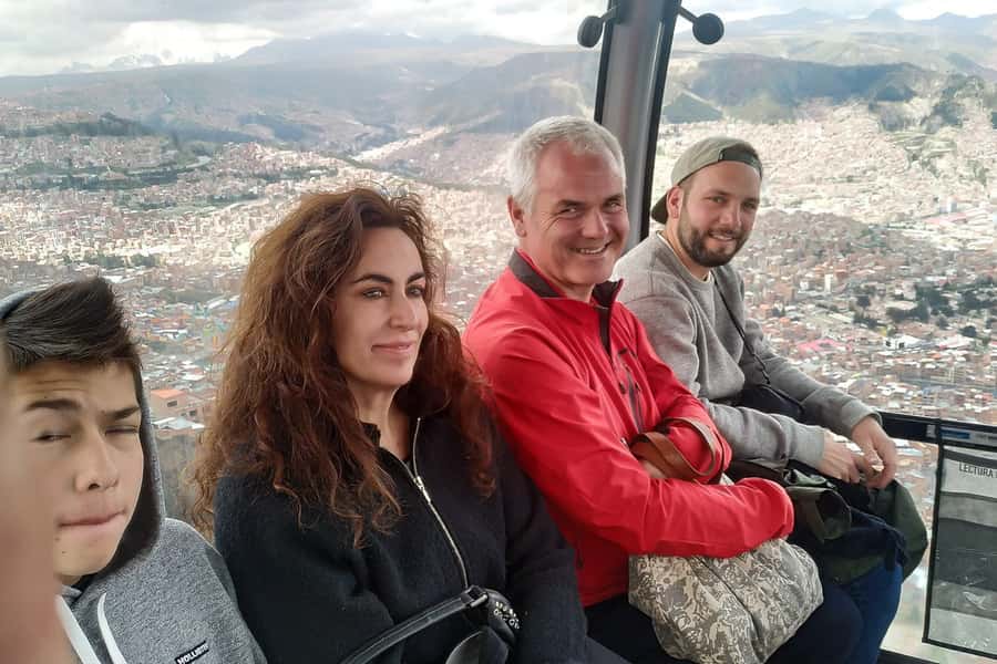 La Paz: Andean Architecture Tour in El Alto - Starting at the Michelline cafe and purple station