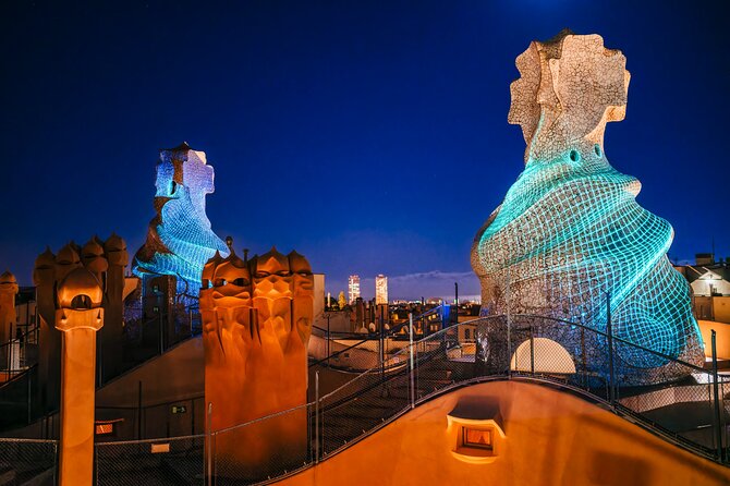 La Pedrera - Casa Mila Night Experience - The Passeig de Gràcia courtyard sets the tone