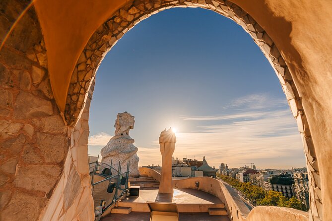 La Pedrera - Casa Mila Sunrise: Early Morning Access - Key points at a glance