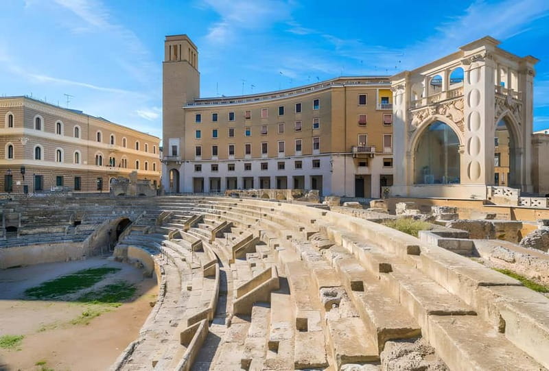 Lecce: Baroque Architecture and Underground Walking Tour - Below street level at the Jewish Museum