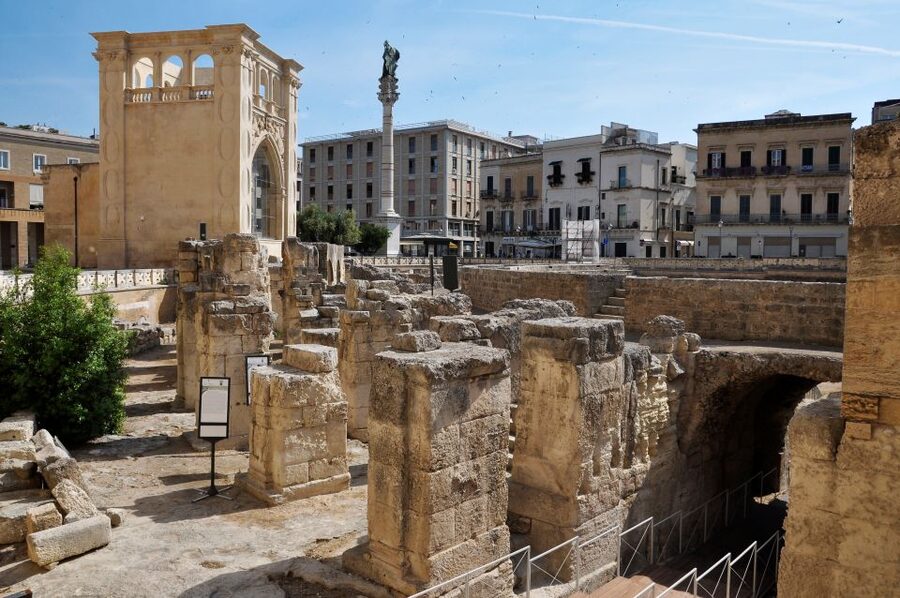 Lecce Unveiled: 2-Hour Guided Baroque Adventure - Santa Croce and the city’s Baroque signature